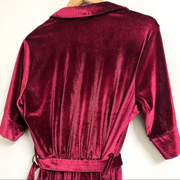 Holiday Velvet Romper - Picture 6 of 9